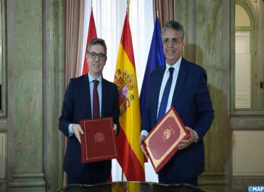 




توقيع إعلان نوايا مشترك بين المغرب وإسبانيا في مجال العدالة تحضيرا لمونديال 2030


