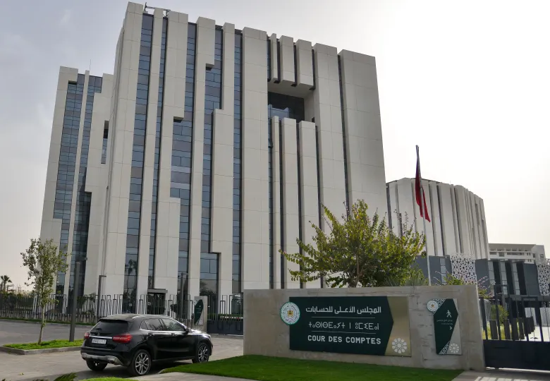 




المجلس الأعلى للحسابات يطلق عملية تجديد التصريح الإجباري بالممتلكات لفئة الموظفين والأعوان التابعين للدولة والجماعات الترابية


